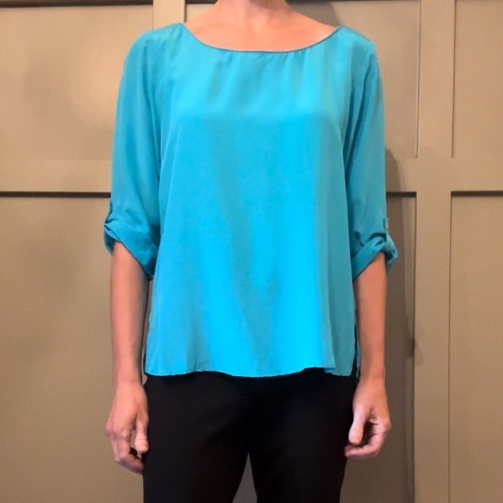 Amanda Uprichard 100% Silk Blouse Roll Tab Sleeves Boat Neck Turquoise Blue S/M
